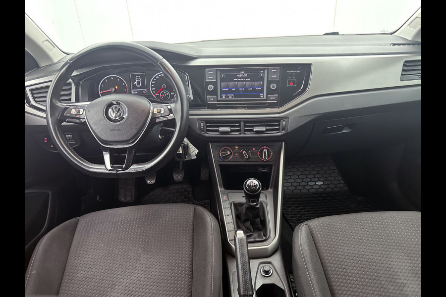 Volkswagen Polo 1.0 TSI Comfortline (NL-auto, Goed OnderH, Parkeersensoren, Adaptieve Cruise Con, Airco, Etc)