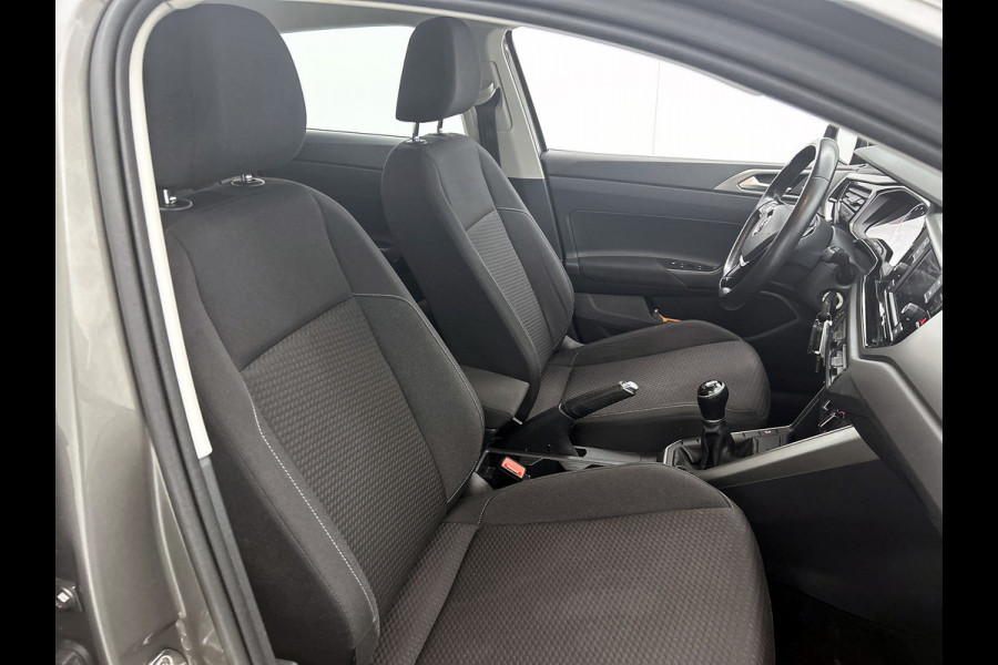 Volkswagen Polo 1.0 TSI Comfortline (NL-auto, Goed OnderH, Parkeersensoren, Adaptieve Cruise Con, Airco, Etc)
