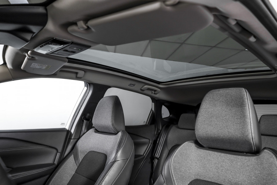 Nissan QASHQAI 1.3 MHEV Xtronic 158 PK N-Connecta - Automaat | Panodak | Cold Pack | Dig. Cockpit | Adapt. Cruise | 360 Camera | PDC | NAV + App Connect | LM 18" | ECC | 6754