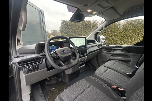 Ford Transit Custom 2.0 TDCI 136 PK AUTOMAAT TREND / 2.75 TON TREKHAAK / **BPM VRIJ !! NIEUW** / FABRIEKSGARANTIE / AIRCO / CRUISE / CAMERA / APPLE
