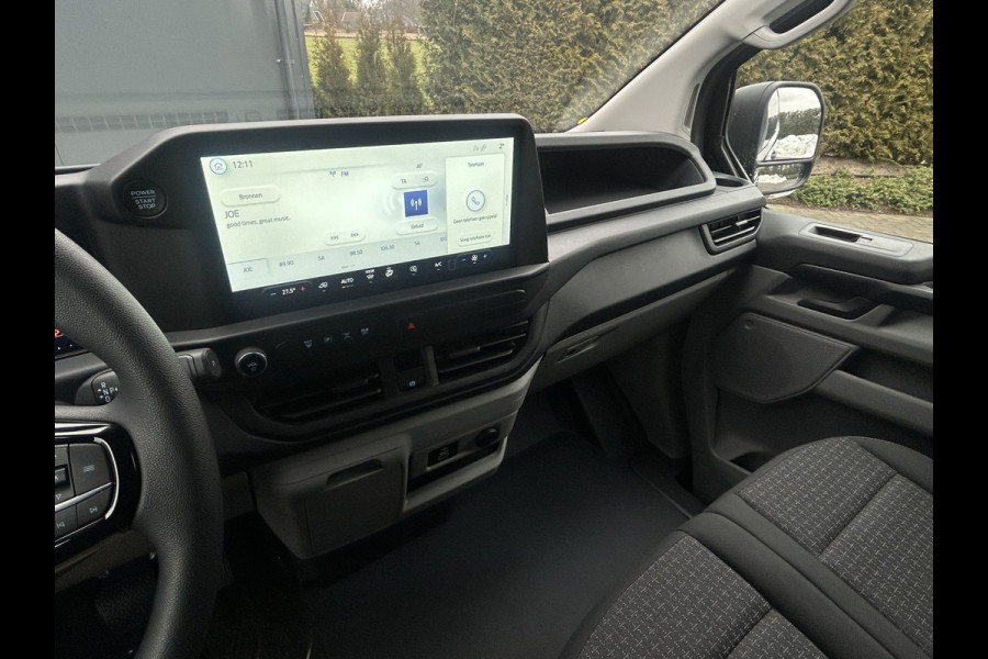 Ford Transit Custom 2.0 TDCI 136 PK AUTOMAAT TREND / 2.75 TON TREKHAAK / **BPM VRIJ !! NIEUW** / FABRIEKSGARANTIE / AIRCO / CRUISE / CAMERA / APPLE