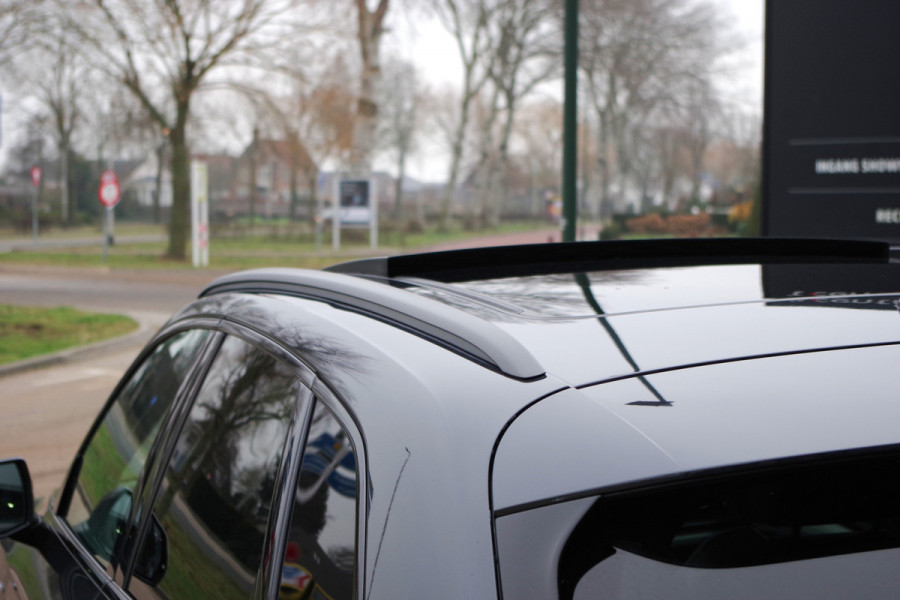 Audi Q5 55 TFSI e 367 PK Quattro Competition S-Line PHEV, Luchtvering, Panoramadak, Camera