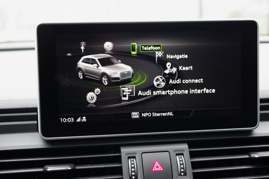 Audi Q5 55 TFSI e 367 PK Quattro Competition S-Line PHEV, Luchtvering, Panoramadak, Camera