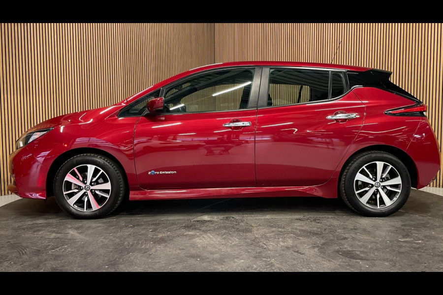 Nissan Leaf N-Connecta 40 kWh|90%SOH|270 WLTP|360-CAMERA|APPLE CARPLAY|STUUR+STOELVERW VOOR+ACHTER|ACC|NAVIGATIE|NL-AUTO|NAP|MARGE