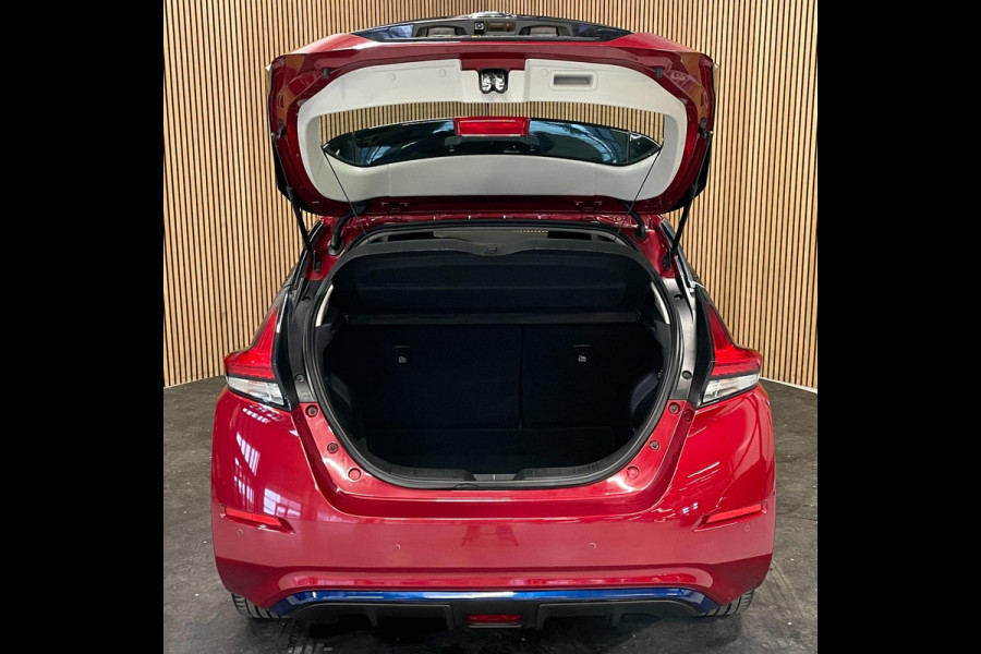 Nissan Leaf N-Connecta 40 kWh|90%SOH|270 WLTP|360-CAMERA|APPLE CARPLAY|STUUR+STOELVERW VOOR+ACHTER|ACC|NAVIGATIE|NL-AUTO|NAP|MARGE
