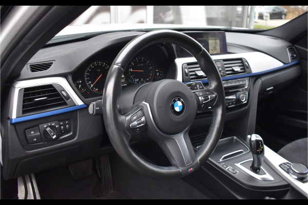 BMW 3 Serie Touring 318i Edition Automaat M Sport Shadow Executive / Navigatie / Clima / Keyless / Trekhaak / 18"LM
