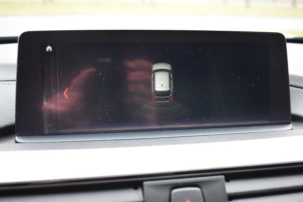 BMW 3 Serie Touring 318i Edition Automaat M Sport Shadow Executive / Navigatie / Clima / Keyless / Trekhaak / 18"LM