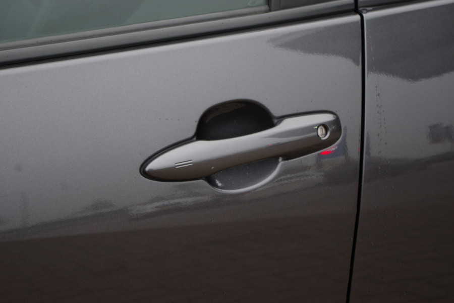 Mazda 2 Hybrid 1.5 Agile Automaat, Adap. Cruise Control, Stoel- & Stuurverwarming, Camera