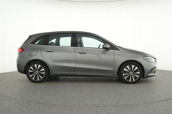 Mercedes-Benz B-Klasse 250 e Plug-In Hybride Ledkoplampen | Keyless-Go | Achteruitrijcamera | Navigatie | Sfeeverlichting. Inclusief 24 maanden MB Certified garantie voor Europa.