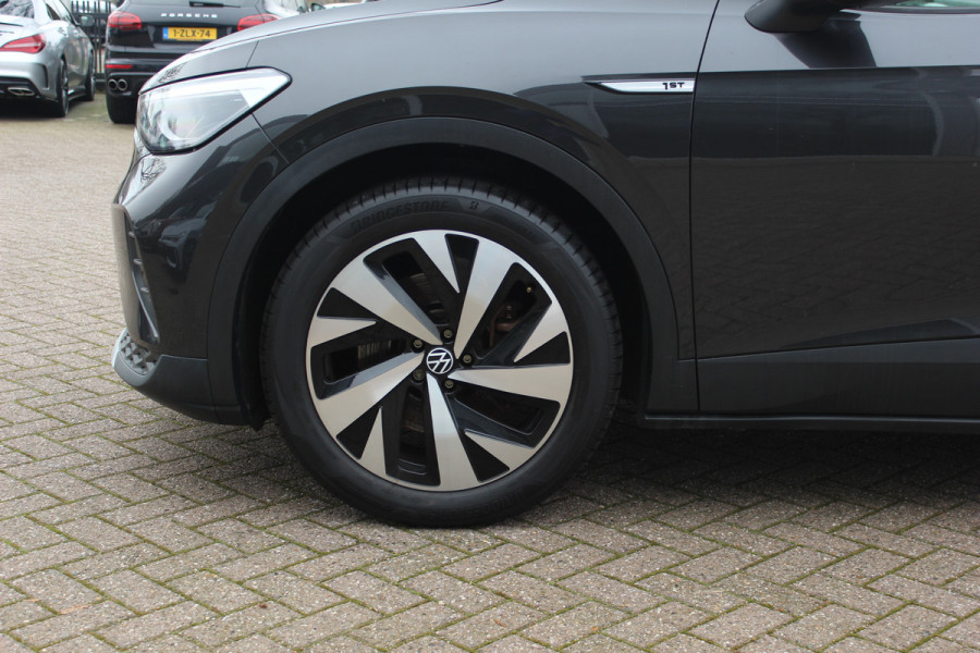 Volkswagen ID.4 First 77 kWh / SoH 88.6% / Camera / Apple CarPlay / DAB / 20'' / LED / Alcantara / Stoelverwarming / ACC