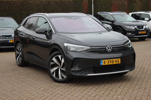 Volkswagen ID.4 First 77 kWh / SoH 88.6% / Camera / Apple CarPlay / DAB / 20'' / LED / Alcantara / Stoelverwarming / ACC