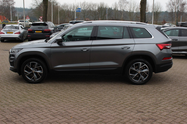 Škoda Kodiaq 1.5 TSI Business Edition Plus / Trekhaak / 360Camera / Leder / CarPlay / Keyless / 19'' / Matrix LED / Stoelventilatie / Stoelverwarming V+A / Stuurverwarming / Dodehoek / DAB / ACC