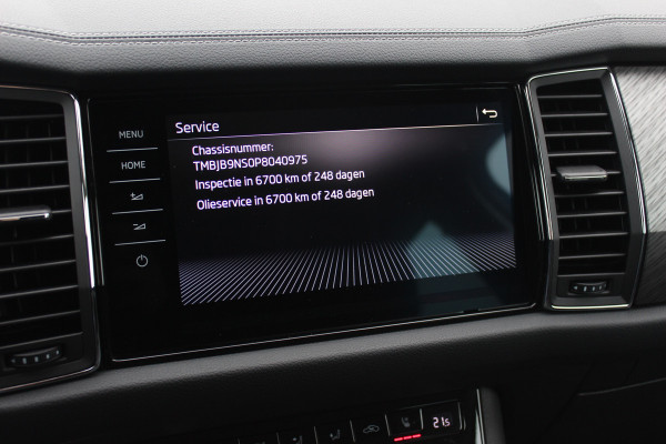 Škoda Kodiaq 1.5 TSI Business Edition Plus / Trekhaak / 360Camera / Leder / CarPlay / Keyless / 19'' / Matrix LED / Stoelventilatie / Stoelverwarming V+A / Stuurverwarming / Dodehoek / DAB / ACC