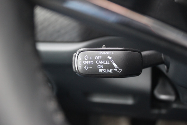 Škoda Kodiaq 1.5 TSI Business Edition Plus / Trekhaak / 360Camera / Leder / CarPlay / Keyless / 19'' / Matrix LED / Stoelventilatie / Stoelverwarming V+A / Stuurverwarming / Dodehoek / DAB / ACC