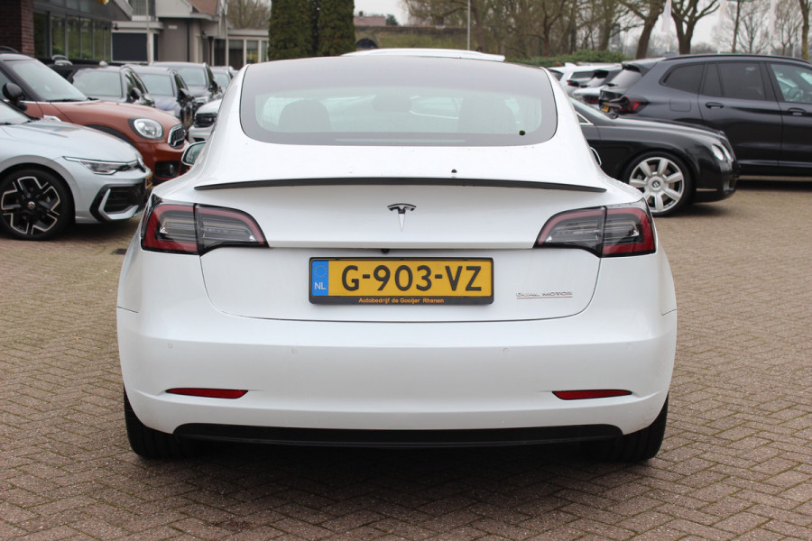 Tesla Model 3 Performance AWD 75 kWh / Autopilot / Panoramadak / Camera / Leder / 20'' / Leder / Premium Audio