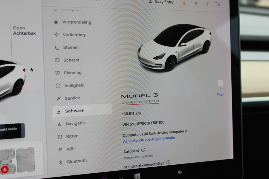Tesla Model 3 Performance AWD 75 kWh / Autopilot / Panoramadak / Camera / Leder / 20'' / Leder / Premium Audio