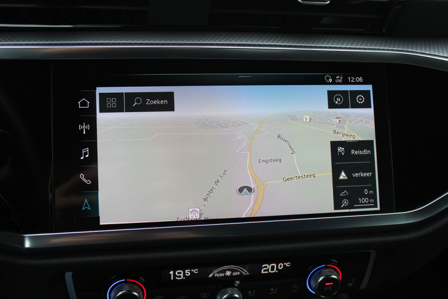 Audi Q3 35 TFSI Pro Line 3x S-Line / Navigatie / Half leder / 18'' / LED Koplampen / Parkeerhulp achter / Stoelverwarming / Cruise Control