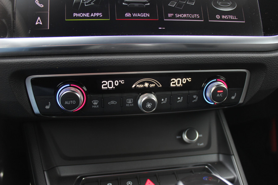 Audi Q3 35 TFSI Pro Line 3x S-Line / Navigatie / Half leder / 18'' / LED Koplampen / Parkeerhulp achter / Stoelverwarming / Cruise Control