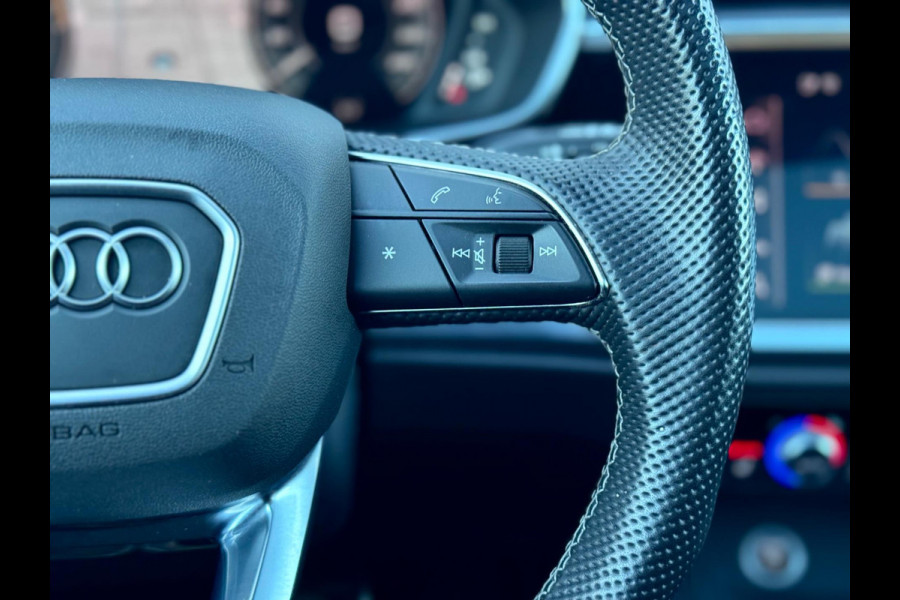 Audi Q3 Sportback 45 TFSI e S Edition Pano/Sonos/Sfeer/Matrix
