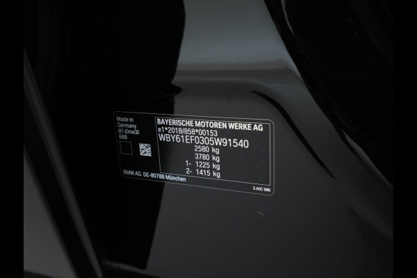 BMW iX1 xDrive30 Launch Edition 67 kWh [ 3-Fase-11kW ] {SOH-100%} (INCL-BTW) Aut. *FULL-LED | DIGI-COCKPIT | DAB+ | NAVI-FULLMAP | PRIVACYGLASS | COMFORTSEATS | ECC | PDC | CRUISE | 18''ALU*