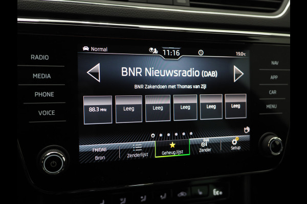 Škoda Superb Combi 1.4 TSI iV Laurin & Klement | Canton | Leder | Trekhaak | Memory | Virtual | Adaptive Cruise | Keyless | Carplay