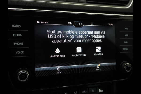 Škoda Superb Combi 1.4 TSI iV Laurin & Klement | Canton | Leder | Trekhaak | Memory | Virtual | Adaptive Cruise | Keyless | Carplay