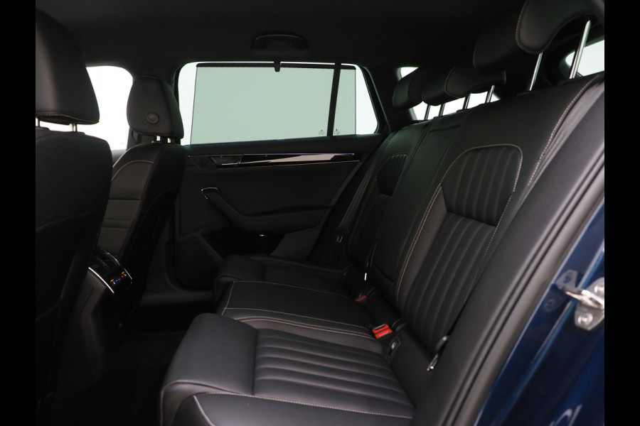 Škoda Superb Combi 1.4 TSI iV Laurin & Klement | Canton | Leder | Trekhaak | Memory | Virtual | Adaptive Cruise | Keyless | Carplay