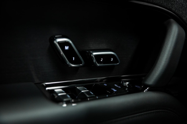 Land Rover Range Rover Sport 3.0 P510e First Edition | Meridian | Stoelverwarming en verkoeling  |