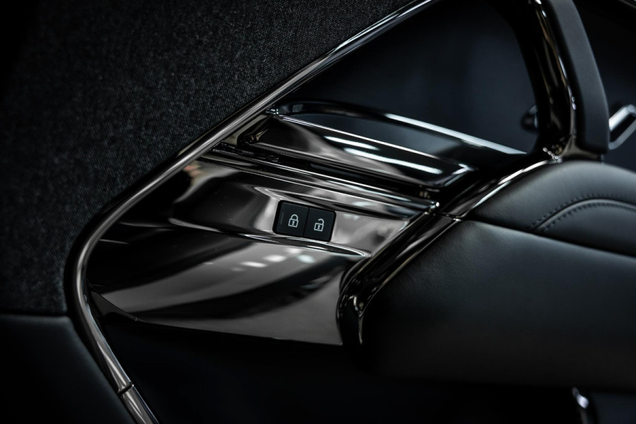 Land Rover Range Rover Sport 3.0 P510e First Edition | Meridian | Stoelverwarming en verkoeling  |