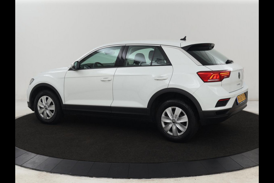 Volkswagen T-Roc 1.0 TSI | Adaptive cruise | Carplay | Airco | DAB | Bluetooth