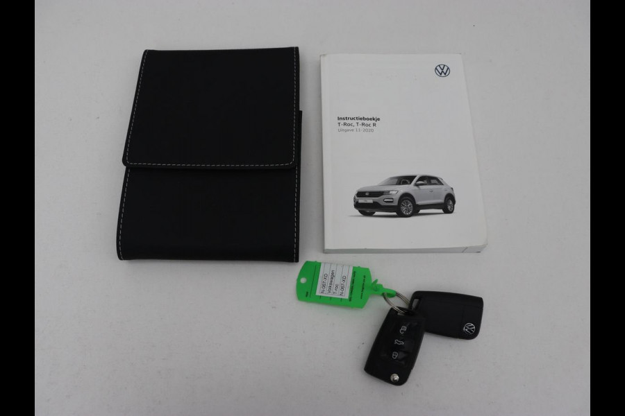 Volkswagen T-Roc 1.0 TSI | Adaptive cruise | Carplay | Airco | DAB | Bluetooth