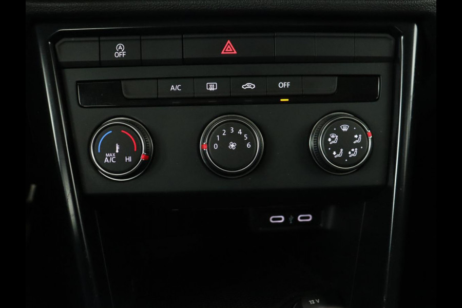 Volkswagen T-Roc 1.0 TSI | Adaptive cruise | Carplay | Airco | DAB | Bluetooth