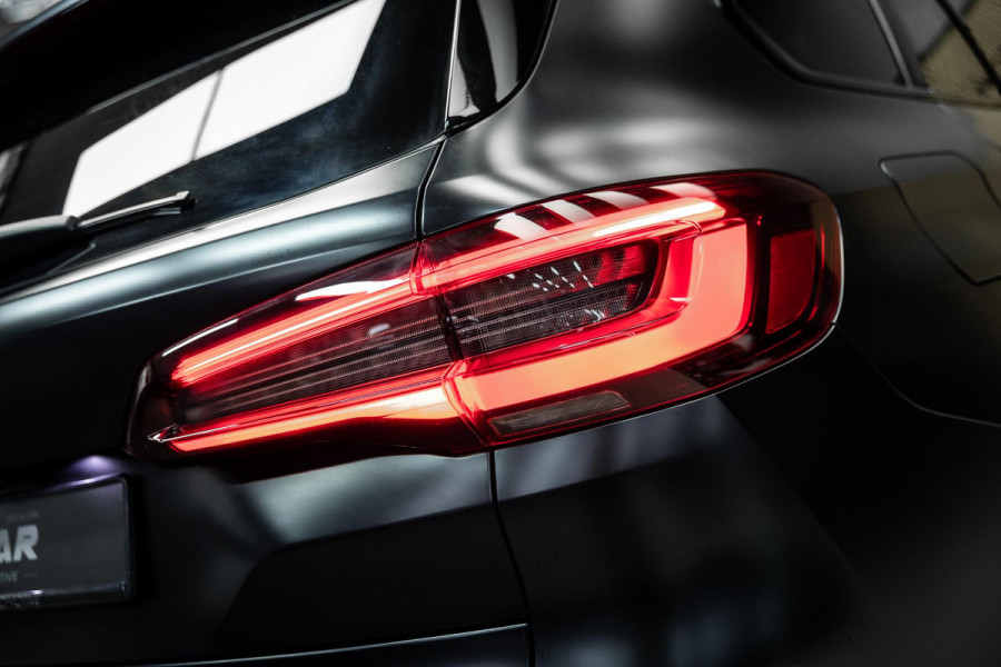 BMW X5 xDrive45e Executive | Head-up | 360 camera | Originele matte lak | Stuurverwarming |
