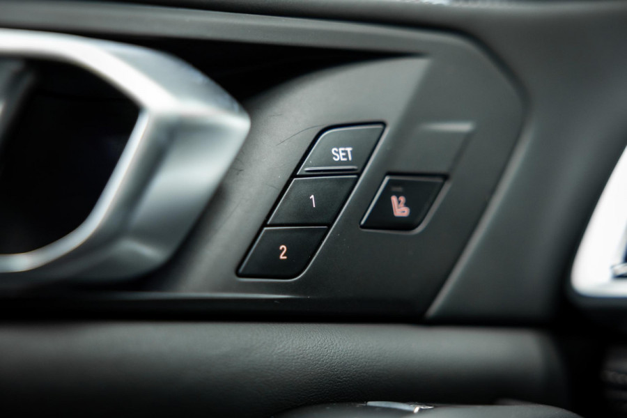 BMW X5 xDrive45e Executive | Head-up | 360 camera | Originele matte lak | Stuurverwarming |