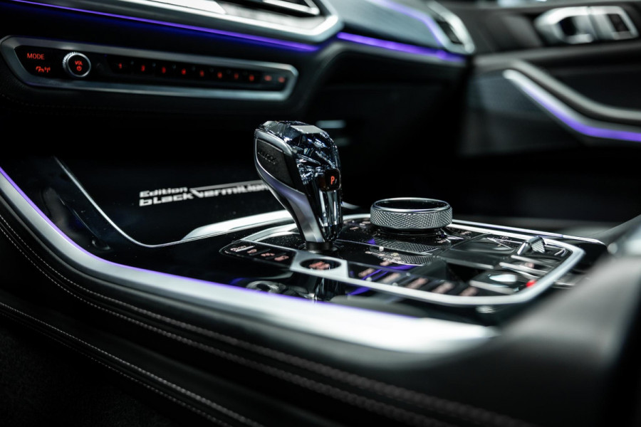 BMW X5 xDrive45e Executive | Head-up | 360 camera | Originele matte lak | Stuurverwarming |