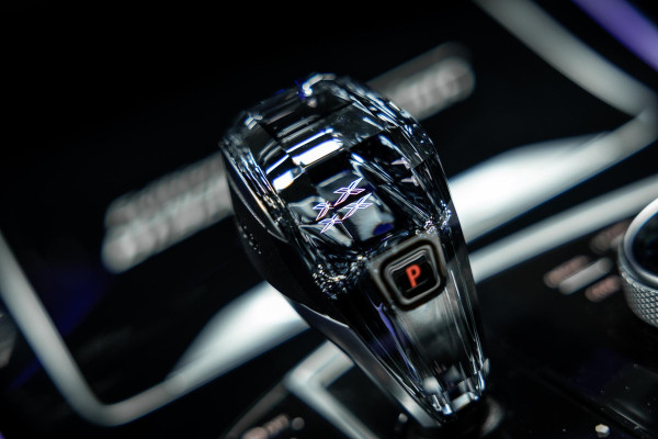 BMW X5 xDrive45e Executive | Head-up | 360 camera | Originele matte lak | Stuurverwarming |