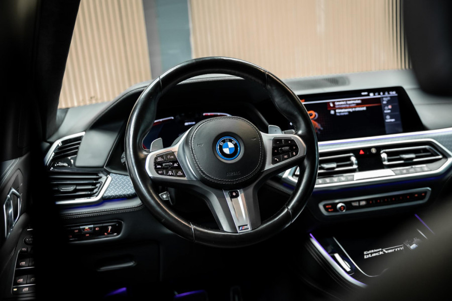 BMW X5 xDrive45e Executive | Head-up | 360 camera | Originele matte lak | Stuurverwarming |