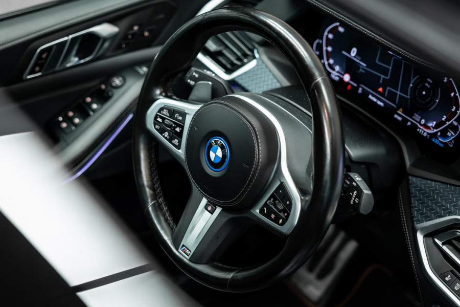 BMW X5 xDrive45e Executive | Head-up | 360 camera | Originele matte lak | Stuurverwarming |