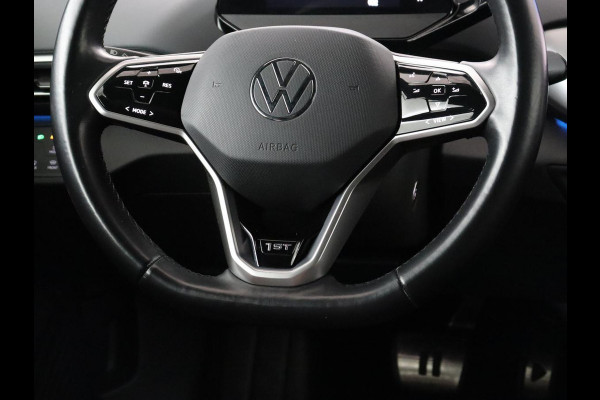Volkswagen ID.4 First 77 kWh | Trekhaak | Stoel & stuurverwarming | Adaptive cruise | Camera | Carplay | Half leder | Navigatie | 20'' | Full LED | Keyless | Climate control | Sfeerverlichting