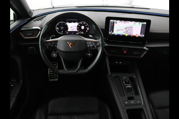 CUPRA Leon 1.4 eHybrid VZ | 245pk | Panoramadak | Leder | Stoelverwarming | Adaptive cruise | Camera | Carplay | Navigatie | Sfeerverlichting | Memory | Sportstoelen | Full LED | PHEV | Plug In