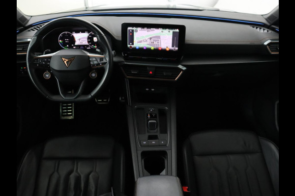 CUPRA Leon 1.4 eHybrid VZ | 245pk | Panoramadak | Leder | Stoelverwarming | Adaptive cruise | Camera | Carplay | Navigatie | Sfeerverlichting | Memory | Sportstoelen | Full LED | PHEV | Plug In