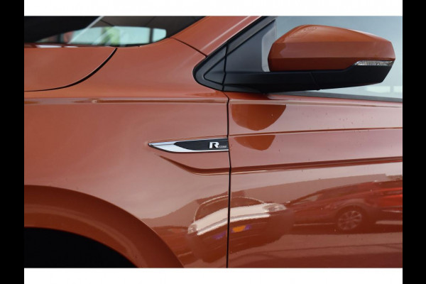 Volkswagen Polo 1.0 TSI Highline Business R | Apple CarPlay | Half Leer | Sportstoelen | Senoren