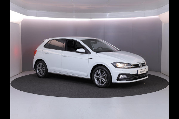 Volkswagen Polo 1.0 TSI Highline Business R 95 pk | Navigatie | Parkeersensoren | Autom. airco | Adaptieve cruise control | Voll. digitaal instrumentenpaneel |