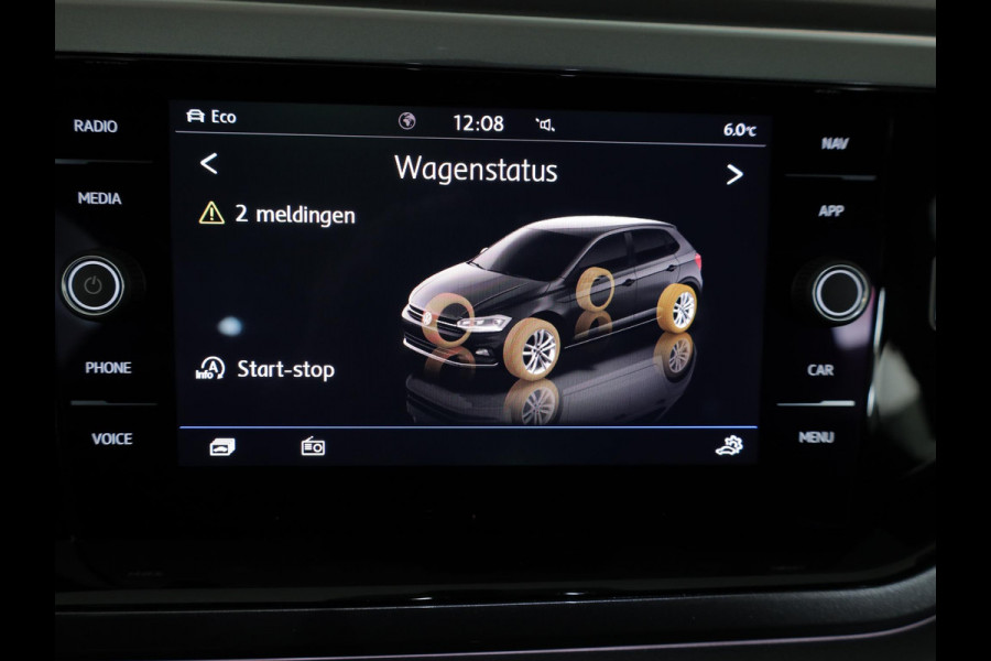 Volkswagen Polo 1.0 TSI Highline Business R 95 pk | Navigatie | Parkeersensoren | Autom. airco | Adaptieve cruise control | Voll. digitaal instrumentenpaneel |