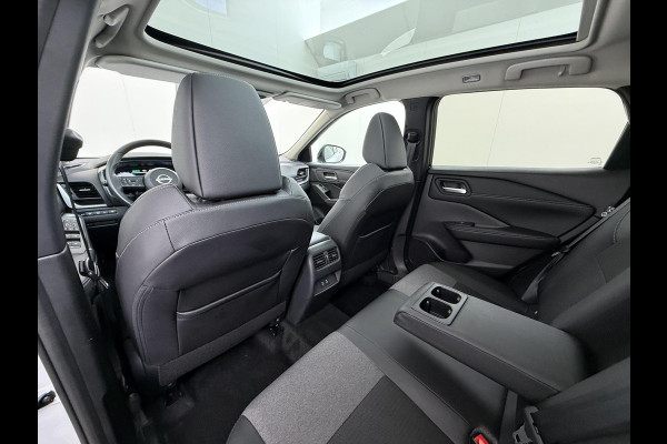 Nissan QASHQAI 1.3 MHEV Xtronic N-Connecta | FABRIEKSGARANTIE| PANO| VOORRUITVERWARMING| STOEL + STUUR VERWARMING| 360 CAMERA| DODE HOEK| HEAD-UP| ELEK. ACHTERKLEP