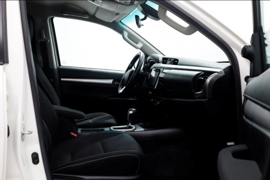 Toyota Hilux 2.4 D-4D-F 150pk E6 4WD 4x4 Automaat Double Cab Airco/Camera 11-2019