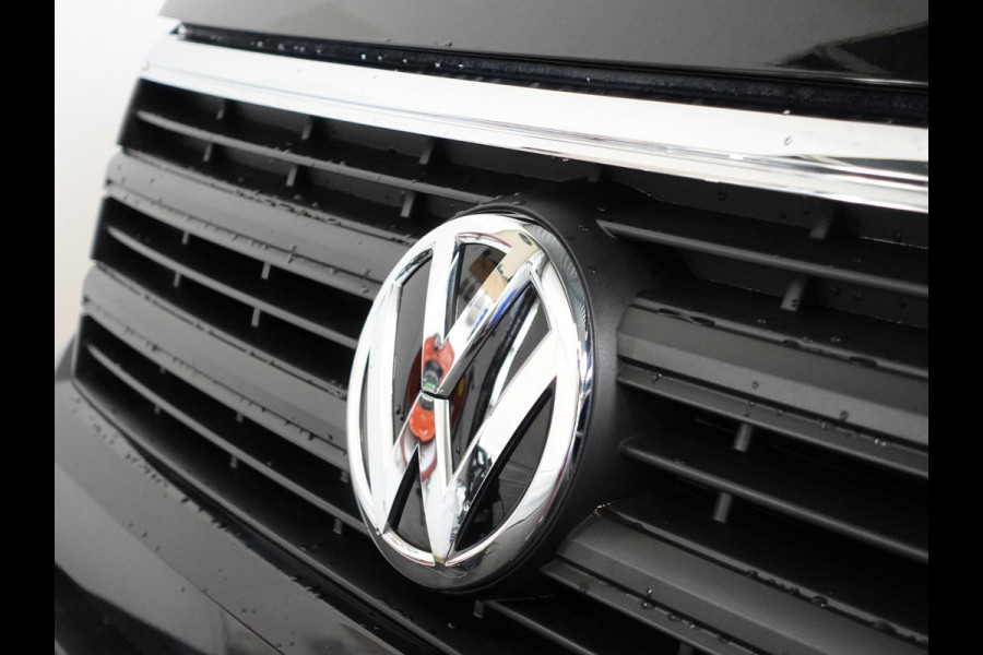 Volkswagen Crafter 2.0 TDI 177pk Automaat L3H3 / L2H2 Highline Airco App-connect ACC Camera Trekhaak