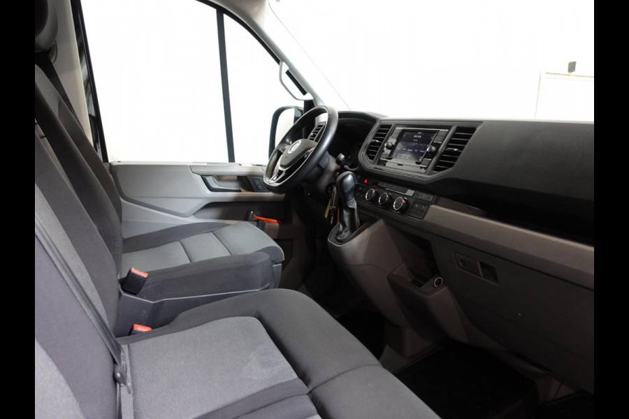 Volkswagen Crafter 2.0 TDI 177pk Automaat L3H3 / L2H2 Highline Airco App-connect ACC Camera Trekhaak
