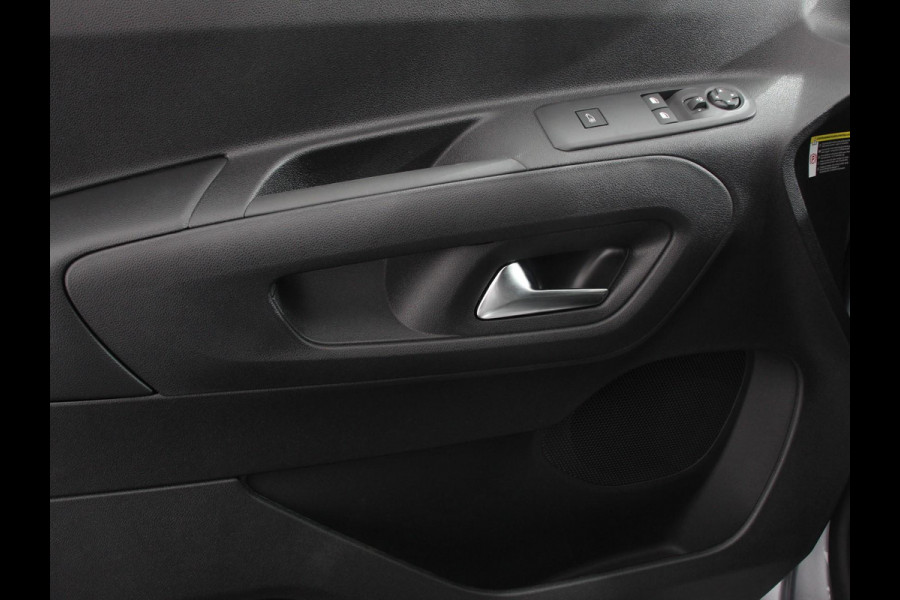 Opel Combo 1.5 BlueHDi 130 S&S L2 Automaat Apple Carplay / Android Auto Navigatie Trekhaak Airco Camera Cruise Control Parkeersensoren V+A DAB