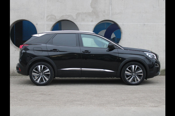 Peugeot 3008 1.2 PureTech Allure | DEALER ONDERHOUDEN | AFNEEMBARE TREKHAAK | NAVIGATIE |